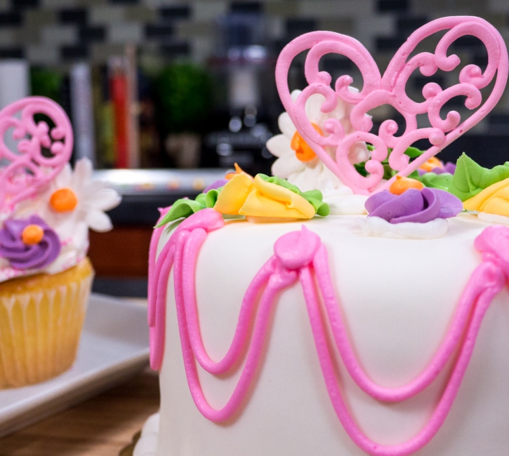 Making Royal Icing Decorations Escoffier Online Culinary Academy