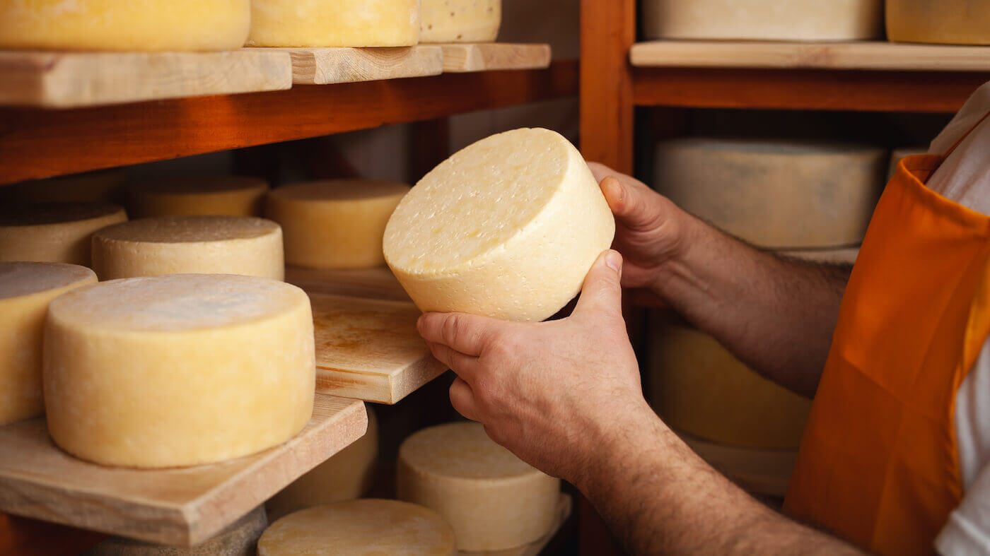 9 Essential Types of Cheese