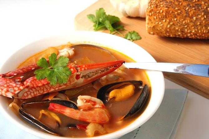 Seafood soup- ciopino