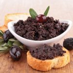 Do you know how to make a traditional tapenade?