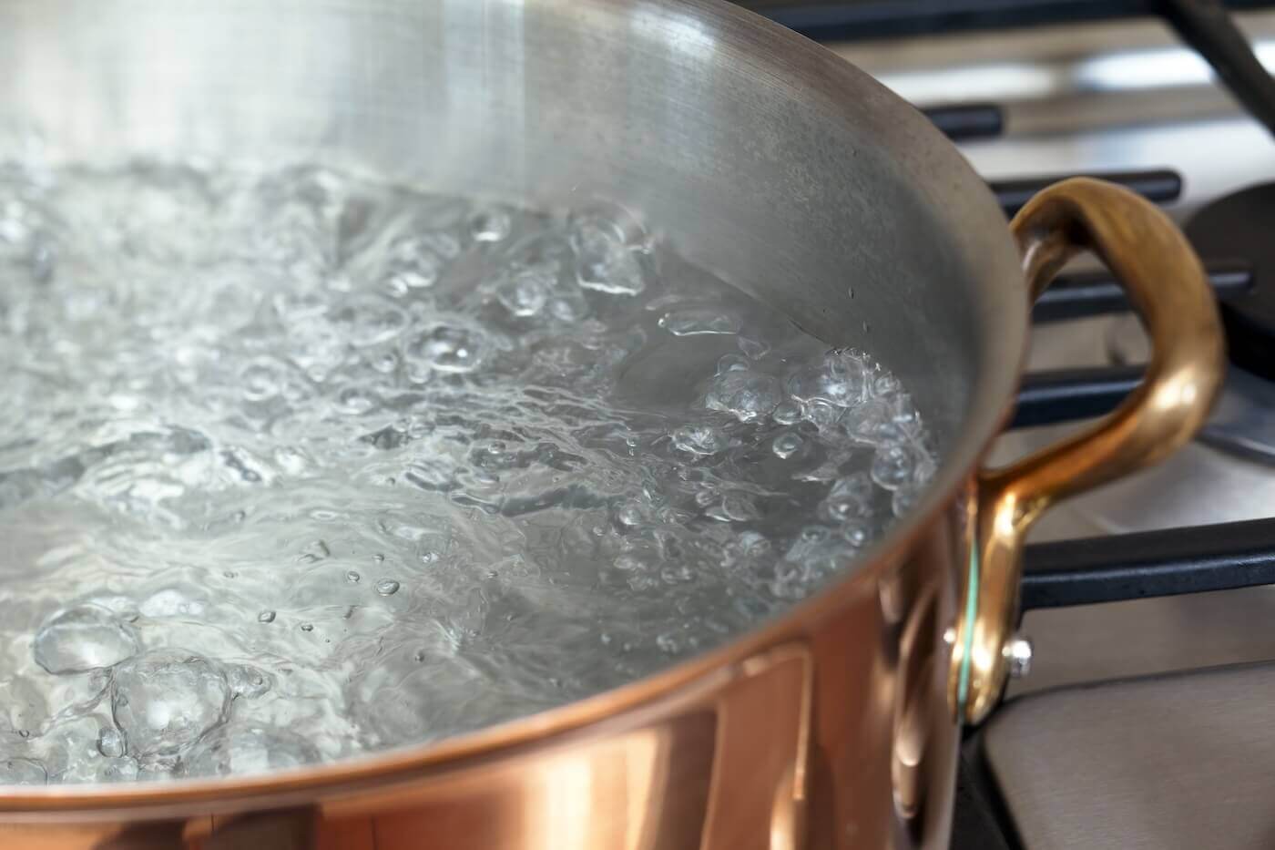 The Difference Between Poaching, Simmering, and Boiling