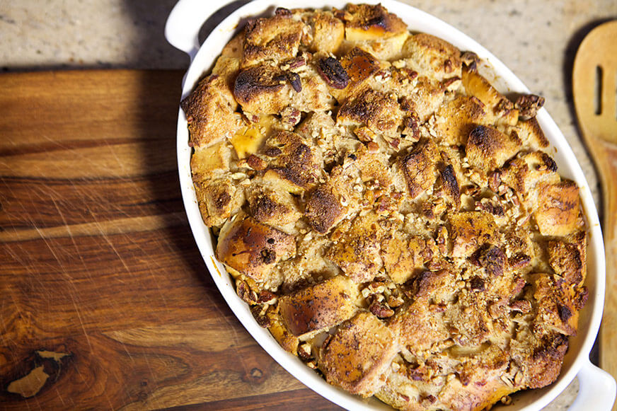 Pecan pie bread pudding